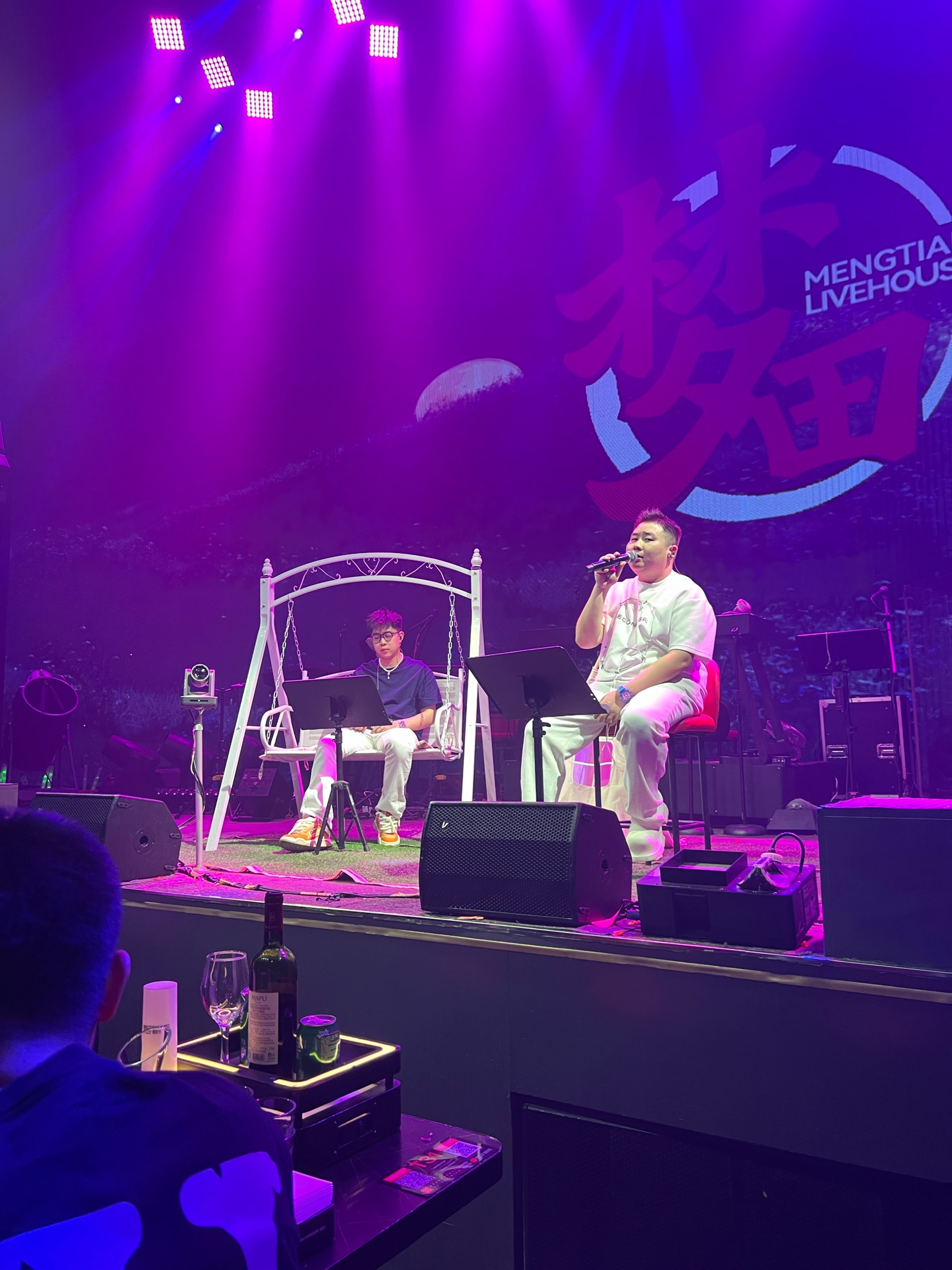 鹤岗商务ktv划算吗详解分析-兴山区ktv预订